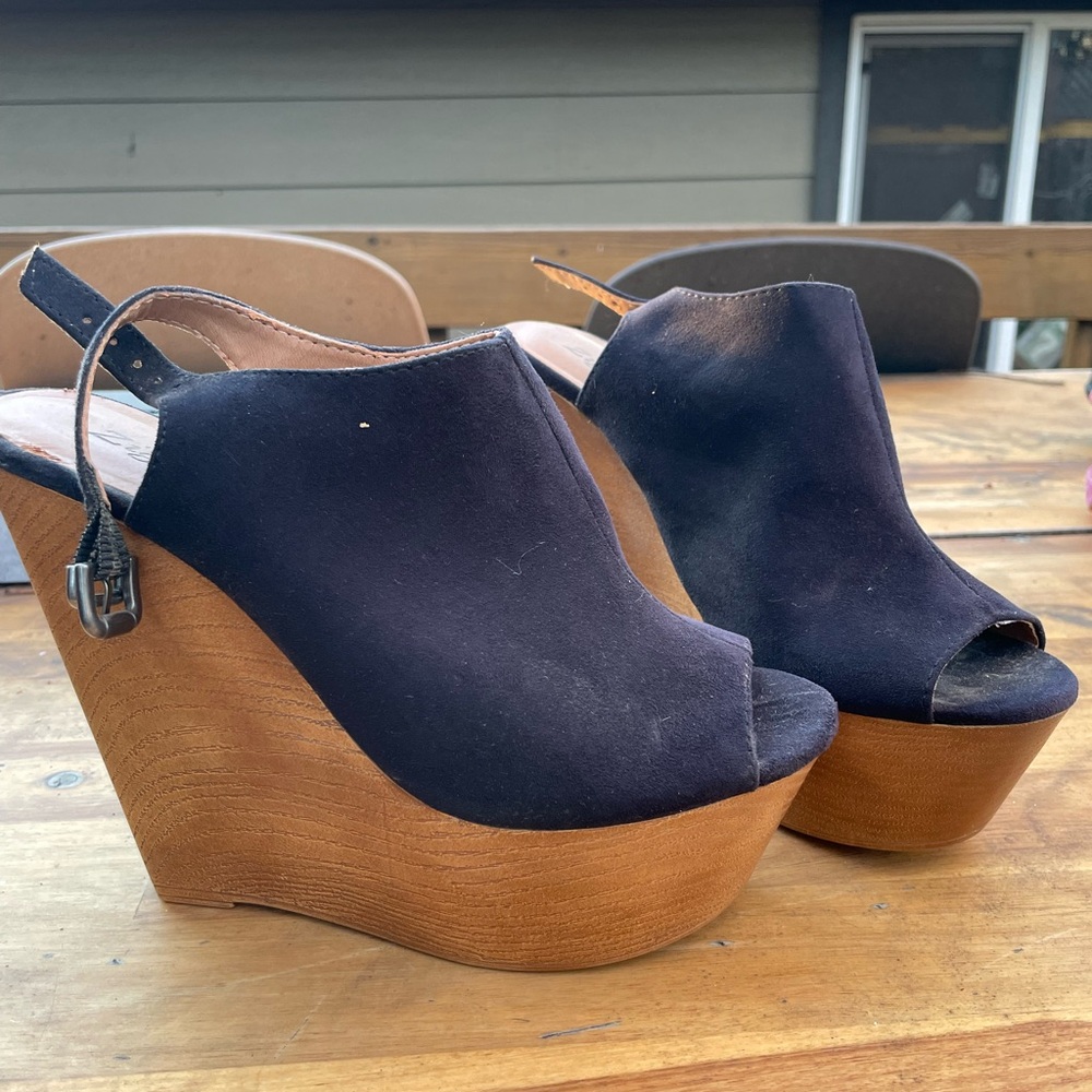 Ziti Soho wedge heels 7.5m